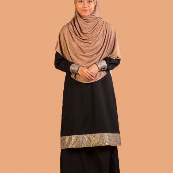 Baju Kurung Amina Classic