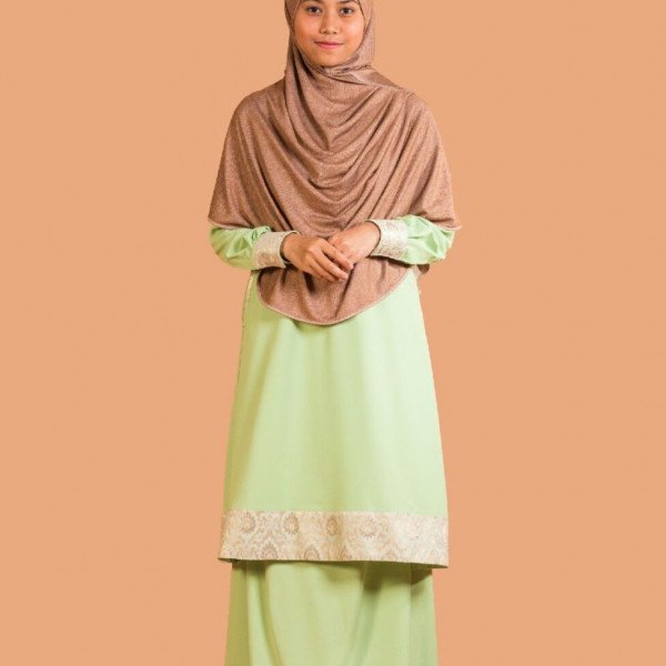 Baju Kurung Amina Minty